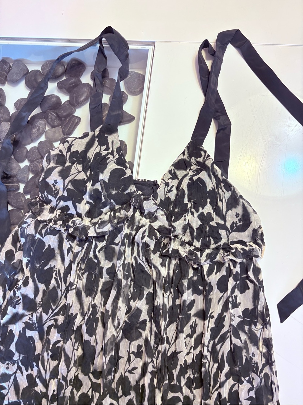 NWT- J.Crew Black and Cream Floral V-Neck Midi Dress - Picture 4 of 12